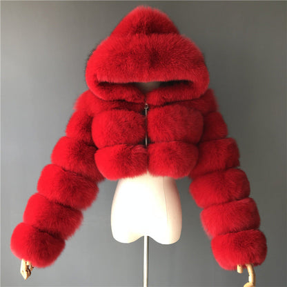 Kort frakke med pelshætte